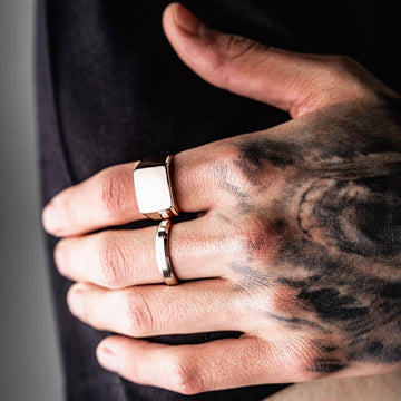 Riolio New Classic Glossy Ring Men Temperament Fashion Stainless Steel Round Finger Ring For Men Jewelry Gift